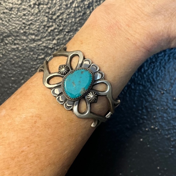 Vintage Navajo Sterling Silver Turquoise Bracelet Cuff Martha Cayatineto #1 - Picture 3 of 16